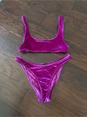 triangl swimwear Velvet Scoop Bralette & High-Cut Bikini - Fuchsia